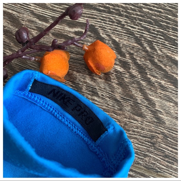 Nike Pro Dri-Fit Just Do It Zip Mock Top - Picture 6 of 9